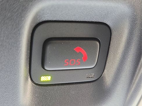 Used 2024 Toyota 4Runner SR5 AWD/4WD image 22