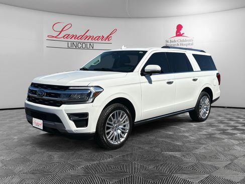 Used 2025 Lincoln Navigator Black Label AWD/4WD image 1