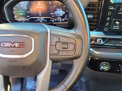 Used 2024 GMC Sierra 1500 SLT image 17