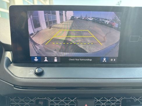 Used 2023 Honda Accord Sport image 16