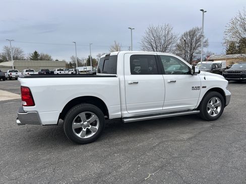 Used 2017 RAM 1500 Big Horn AWD/4WD image 3