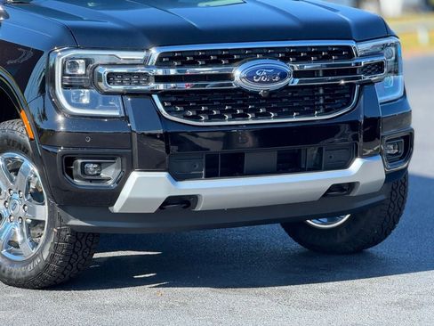 New 2025 Ford Ranger Lariat w/ Chrome Accent Package image 5