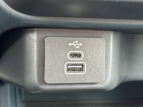 New 2025 Ford Maverick XL image 33