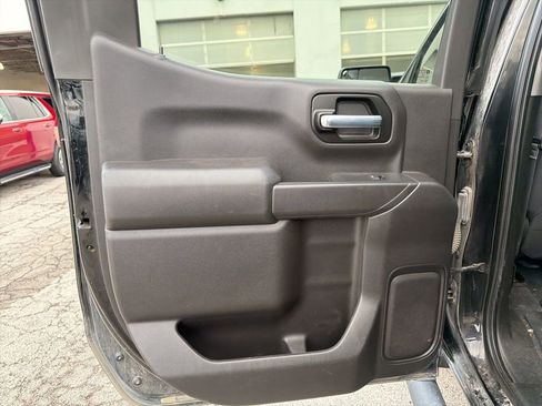 Used 2021 Chevrolet Silverado 1500 Custom Trail Boss w/ Safety Confidence Package image 10