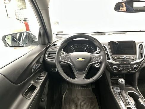 Used 2021 Chevrolet Equinox Premier image 15