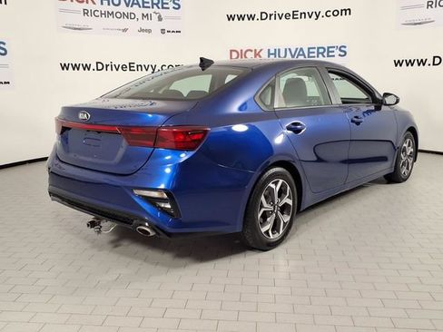 Used 2020 Kia Forte LXS FWD image 4