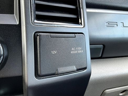 Used 2019 Ford F250 XLT w/ XLT Premium Package image 33