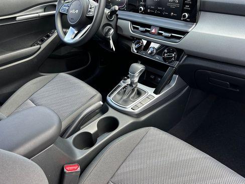 New 2026 Kia Seltos LX image 12