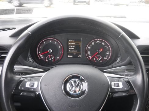 Used 2020 Volkswagen Passat 2.0T R-Line image 34