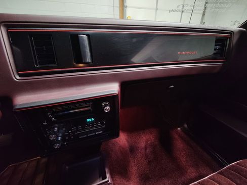 Used 1987 Chevrolet Monte Carlo SS image 38