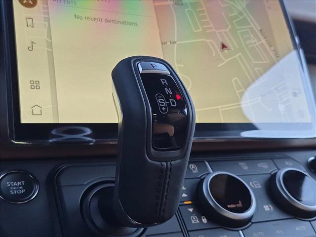 New 2026 Land Rover Defender 130 X-Dynamic SE AWD/4WD image 19