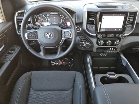 New 2026 RAM 1500 Express AWD/4WD image 10