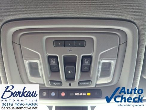 Used 2023 GMC Sierra 2500 Denali w/ Denali Ultimate Package image 31