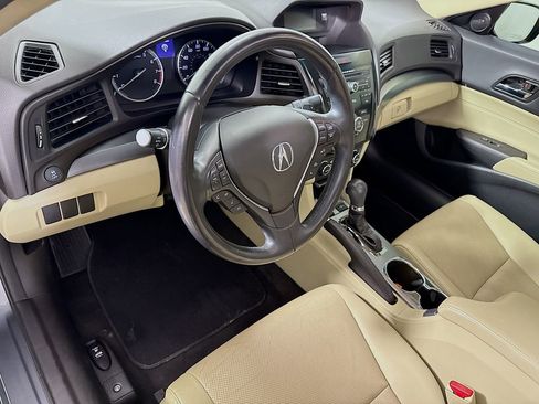 Used 2013 Acura ILX w/ Premium Package image 9