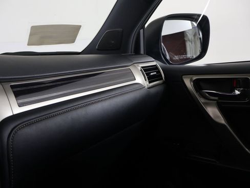 Used 2021 Lexus GX 460 Premium image 7