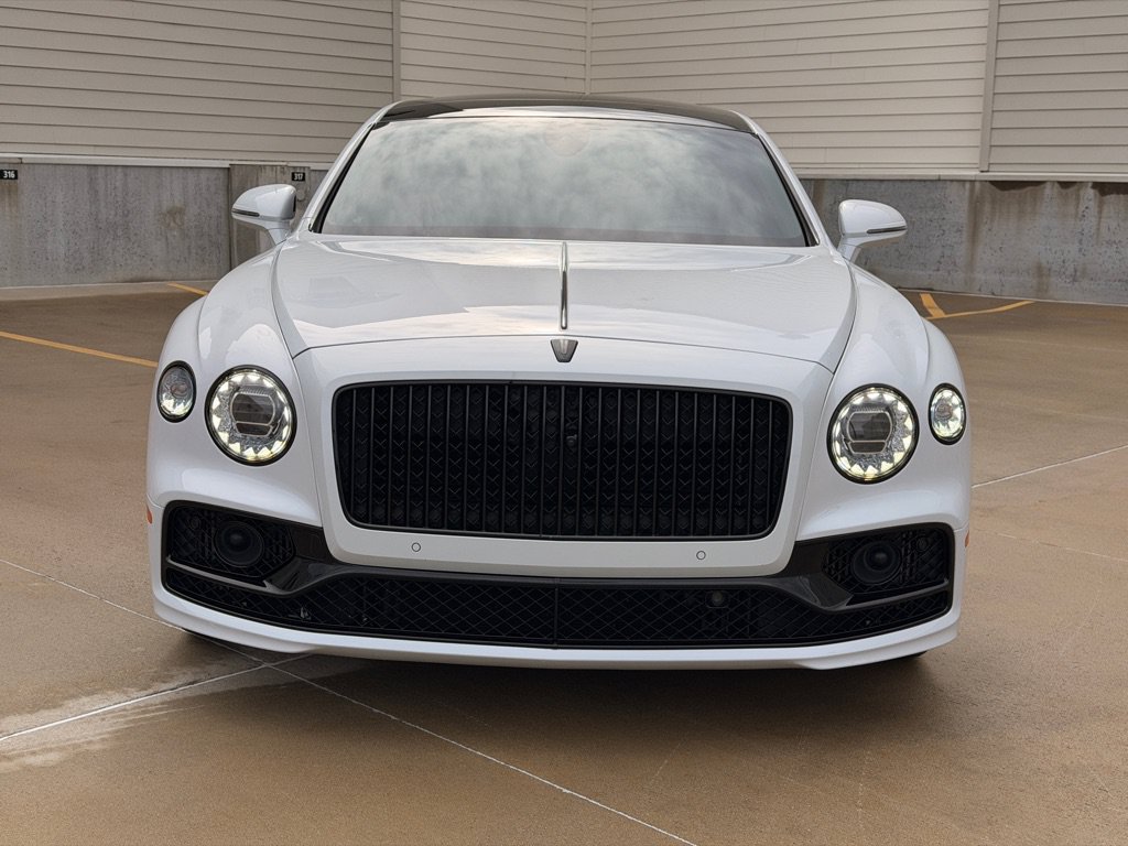 Used 2021 Bentley Flying Spur V8 AWD/4WD image 8