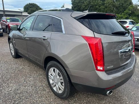 Used 2011 Cadillac SRX Luxury FWD image 4
