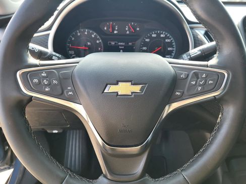 Used 2025 Chevrolet Malibu RS FWD image 16
