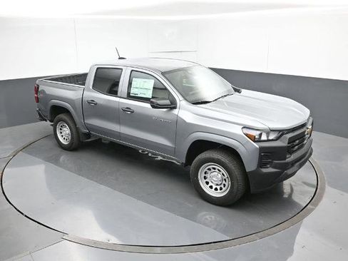 New 2026 Chevrolet Colorado W/T image 23