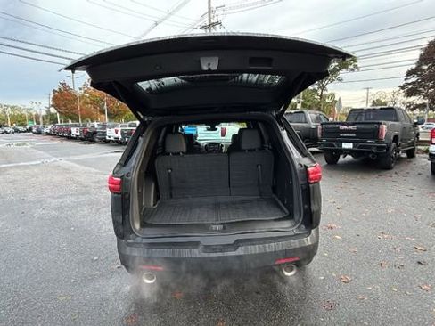 Certified 2024 Chevrolet Traverse RS FWD image 33