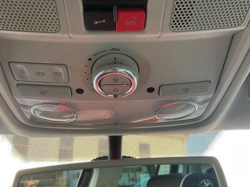 Used 2016 Volkswagen Tiguan SE AWD/4WD image 6