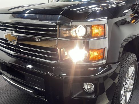 Used 2016 Chevrolet Silverado 2500 High Country w/ Duramax Plus Package AWD/4WD image 25