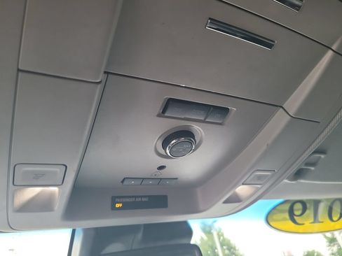 Used 2019 Chevrolet Tahoe LT RWD image 19