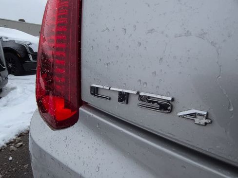 Used 2014 Cadillac CTS Luxury image 12