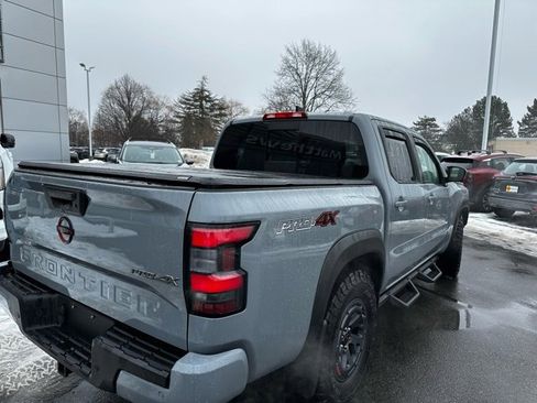 Used 2023 Nissan Frontier PRO-4X w/ Pro Convenience Package image 8