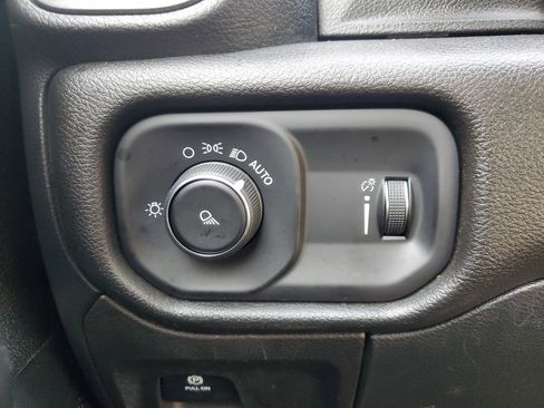 Used 2022 RAM 1500 Tradesman image 28