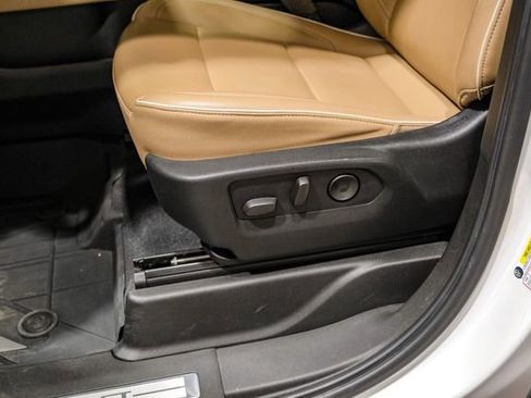 Used 2021 Chevrolet Tahoe Premier image 38