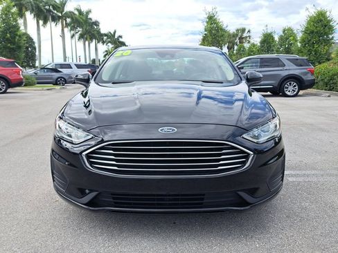 Certified 2020 Ford Fusion SE image 2