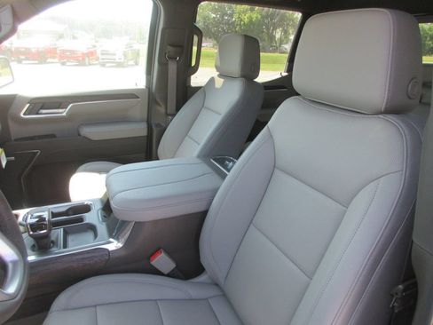 New 2026 GMC Sierra 1500 SLT w/ SLT Premium Plus Package AWD/4WD image 12
