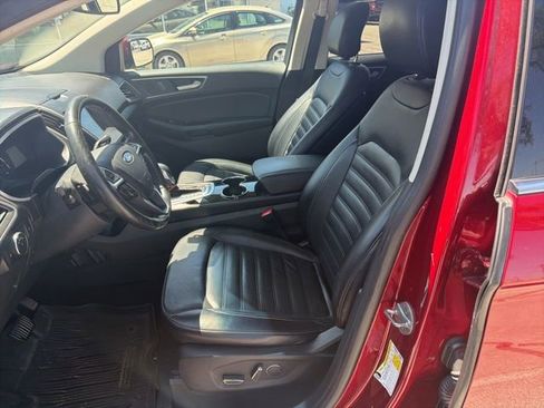Used 2017 Ford Edge SEL w/ Equipment Group 201A AWD/4WD image 12