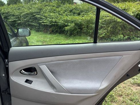 Used 2008 Toyota Camry LE FWD image 23