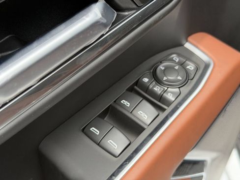 New 2026 GMC Sierra 2500 Denali Ultimate AWD/4WD image 18