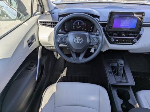 New 2026 Toyota Corolla Cross L image 17