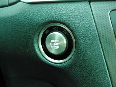 Used 2015 Hyundai Genesis 5.0 image 41