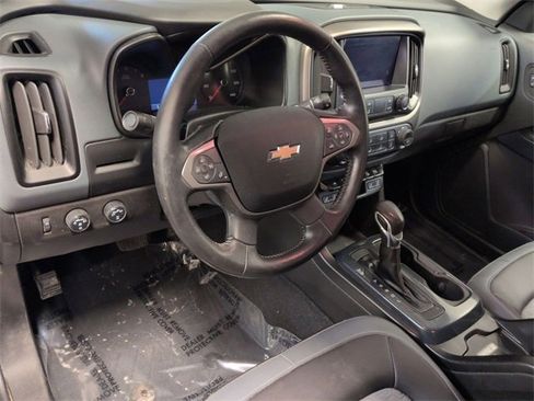 Used 2022 Chevrolet Colorado Z71 image 12