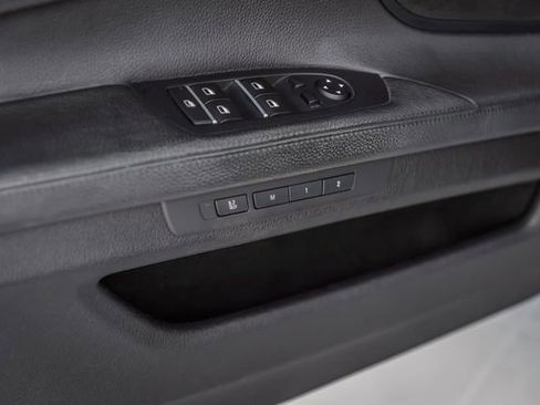 Used 2014 BMW 740Li RWD image 49
