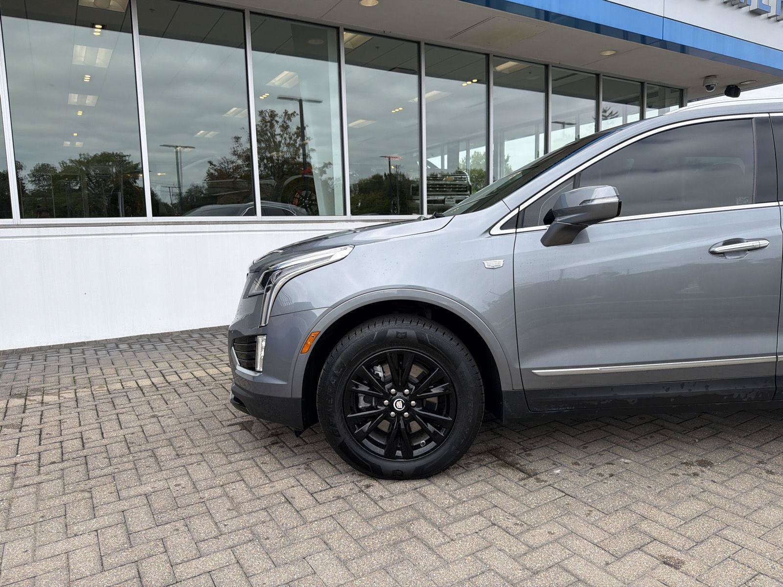 Used 2022 Cadillac XT5 Luxury AWD/4WD image 9