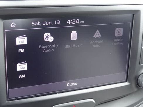 Used 2024 Kia Soul LX w/ Option Group 015 FWD image 21