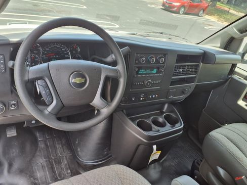 New 2025 Chevrolet Express 2500 w/ Driver Convenience Package image 7