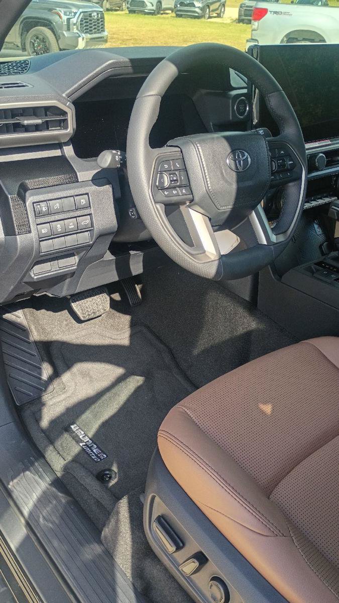 New 2026 Toyota 4Runner Limited AWD/4WD image 11