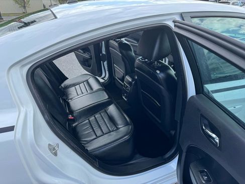 Used 2014 Dodge Charger SXT Plus image 12