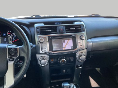 Used 2019 Toyota 4Runner SR5 Premium AWD/4WD image 7