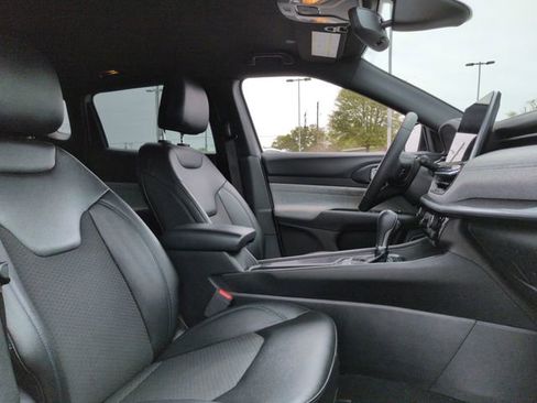 Used 2024 Jeep Compass Latitude AWD/4WD image 20