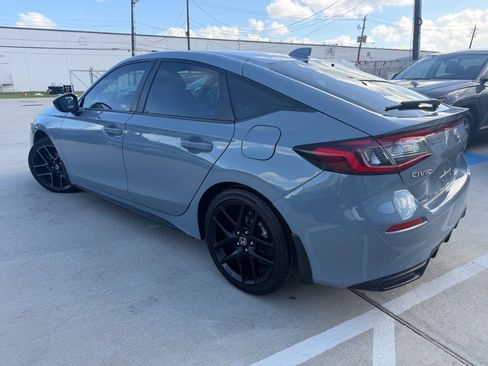 Used 2024 Honda Civic Sport image 5