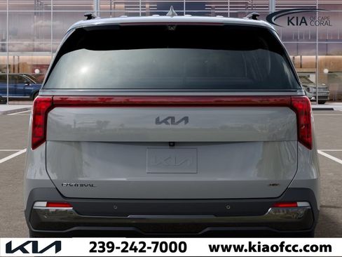 New 2026 Kia Carnival SX FWD image 13