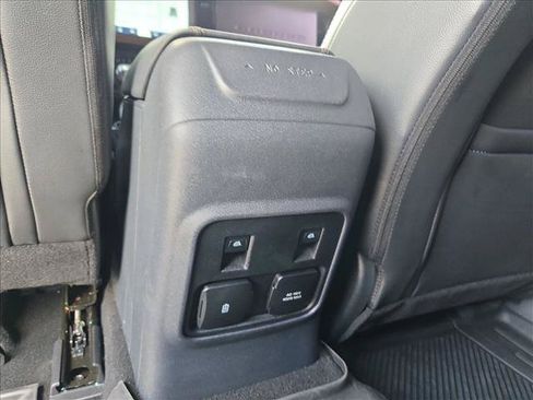 Used 2024 Ford Bronco Outer Banks w/ Sasquatch Package AWD/4WD image 15